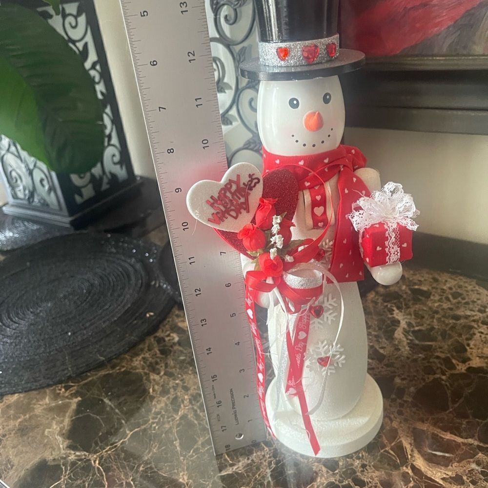 Valentine's Day Snowman Nutcracker! - Picture 4 of 6